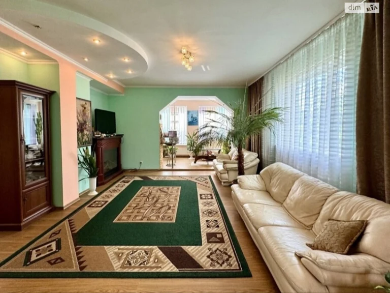 House for sale Pyatnychany