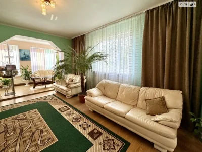 House for sale Pyatnychany