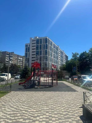 Продається 1 кімнатна квартира