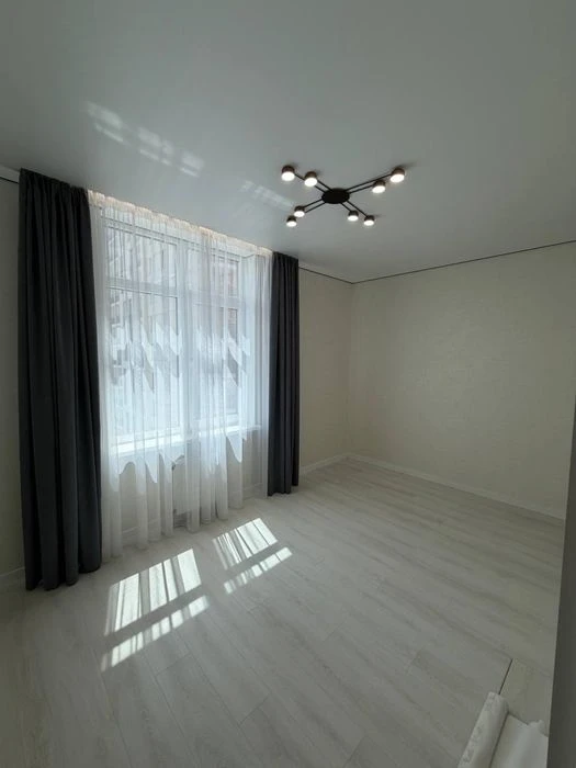 Продам квартиру Краснова Кадор 65 Жемчужина Kadorr City
