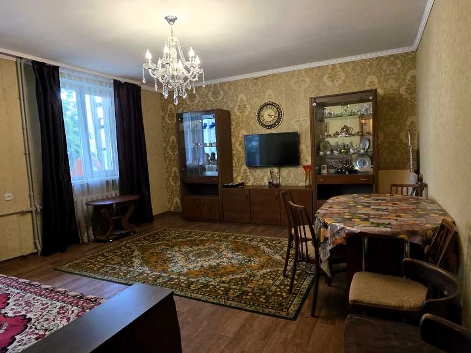 Apartment. Kharkiv, Poltava Shlyakh st.