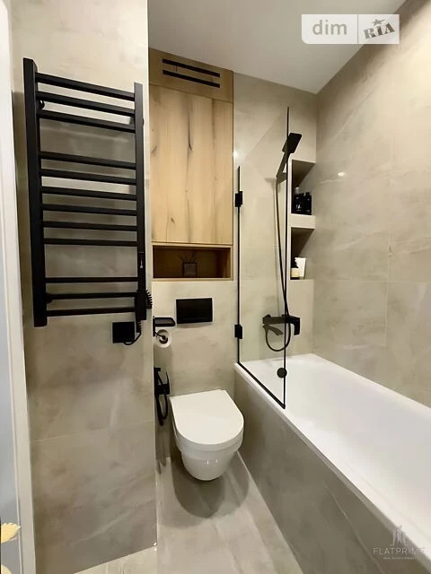 Sale of 2-room apartment 54 sq. m on Svyatoslav Khorobryho St. 11B