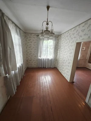Duplex for sale on Uchnivska Street