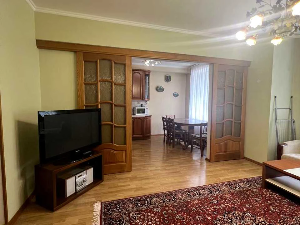 Apartment. Zaporizhzhia, Mayakovsky Ave.