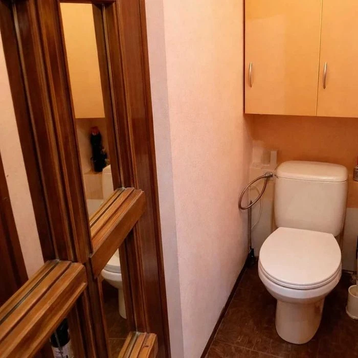 For sale 3-room apartment with a view of Sosnovaya Gorka