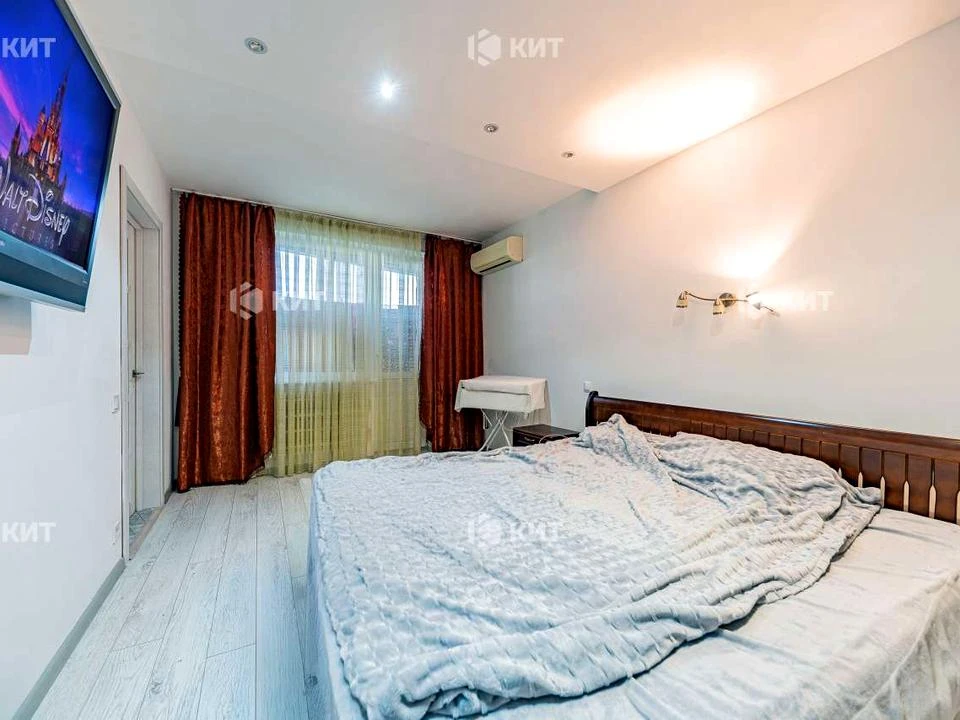 Apartment. Kharkiv, Lesya Serdyuka St. (Komandarma Korka)