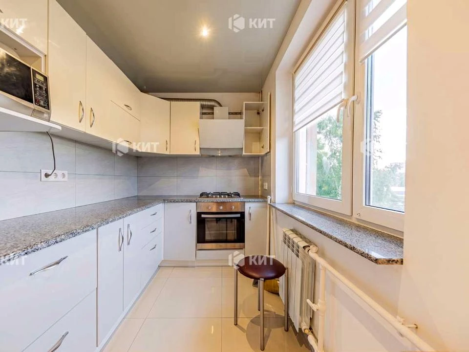 Apartment. Kharkiv, Lesya Serdyuka St. (Komandarma Korka)