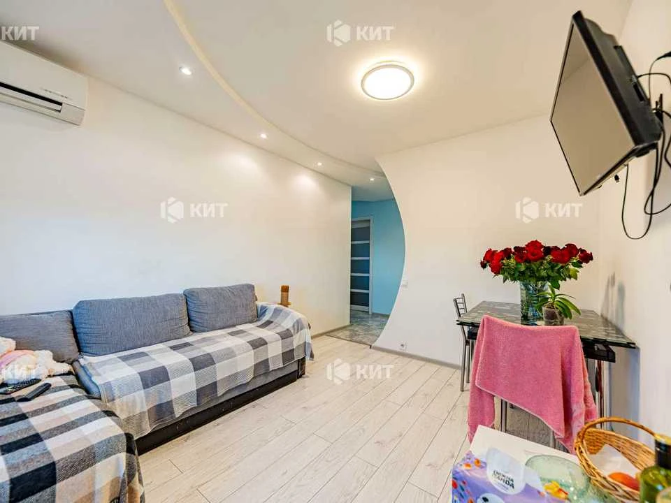 Apartment. Kharkiv, Lesya Serdyuka St. (Komandarma Korka)