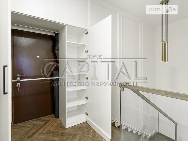 Продаж 4к квартири 187 кв. м на вул. Болсуновська 2 • ID 347