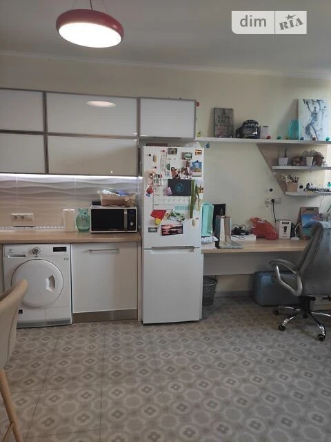 Sale of 1-room apartment 47.1 sq. m. on 35 Sim'yi Kulzhenkiv Street •