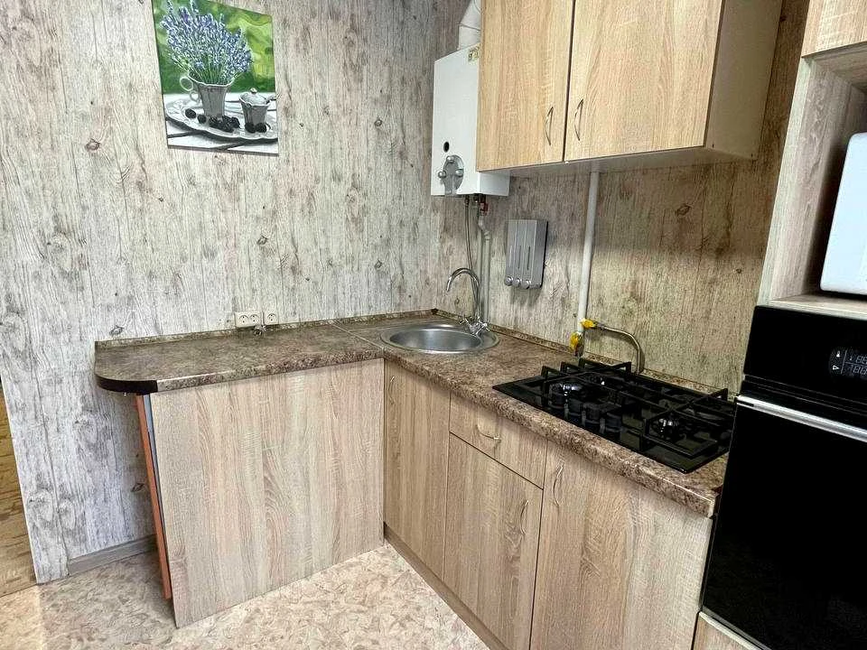 Apartment. Dnipro, Oleksandra Polya Ave. (Kirova)