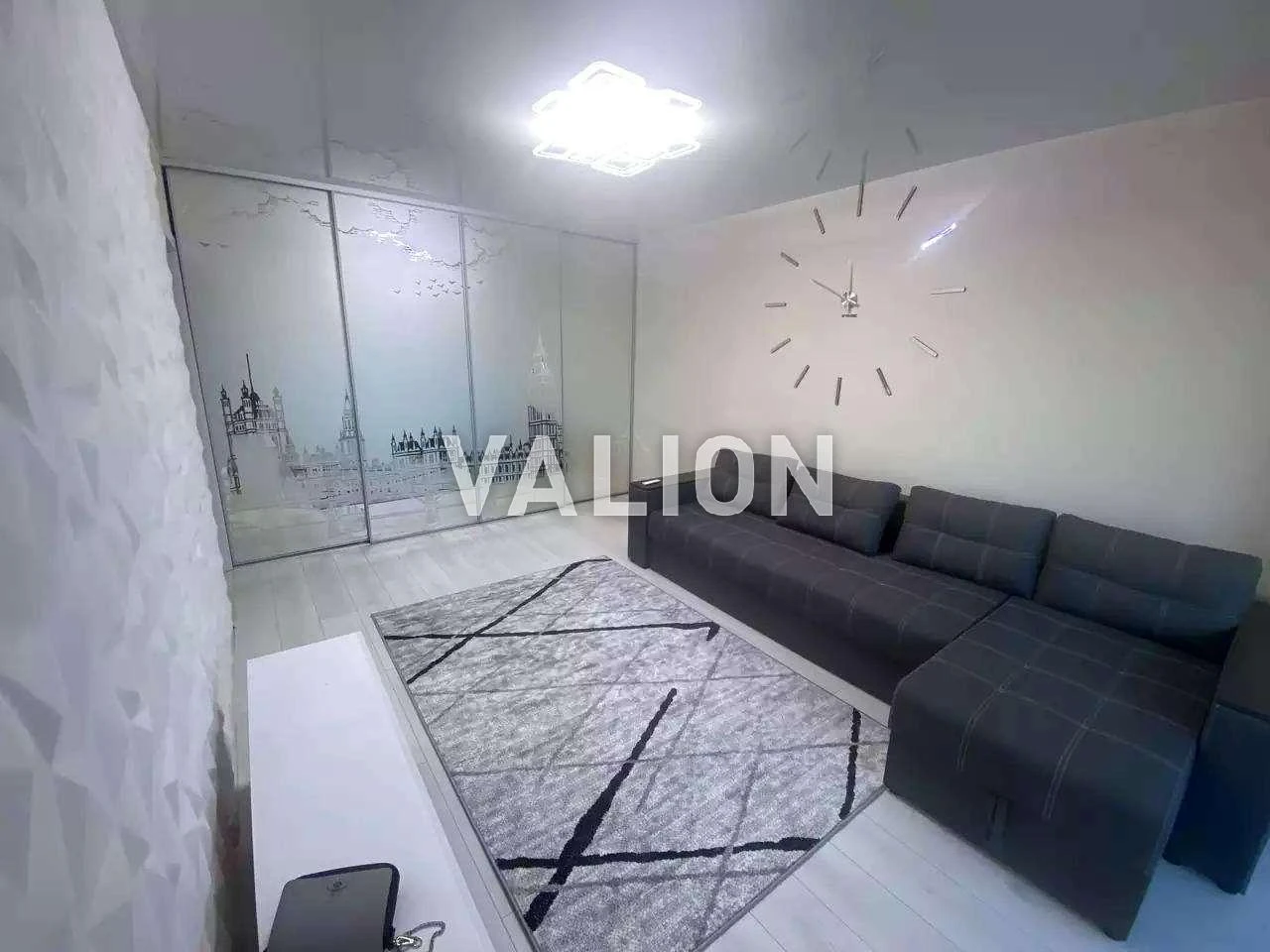 2-room apartment for sale, Mykoly Bazhana Avenue 9z