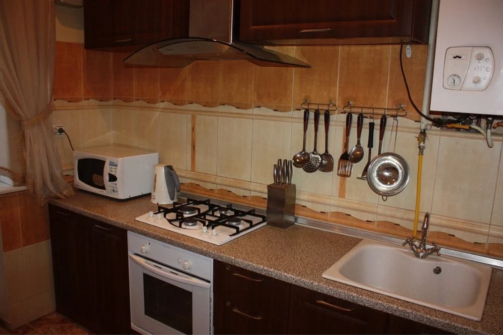 Apartment for sale on Kvitneva Street!