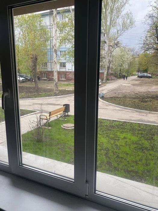 Продам 3-х кімнатну квартиру у центрі