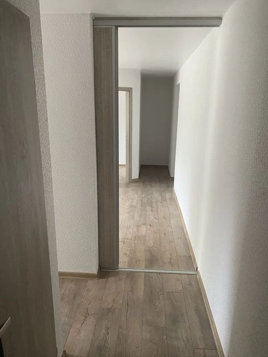 Продам 3-х кімнатну квартиру у центрі