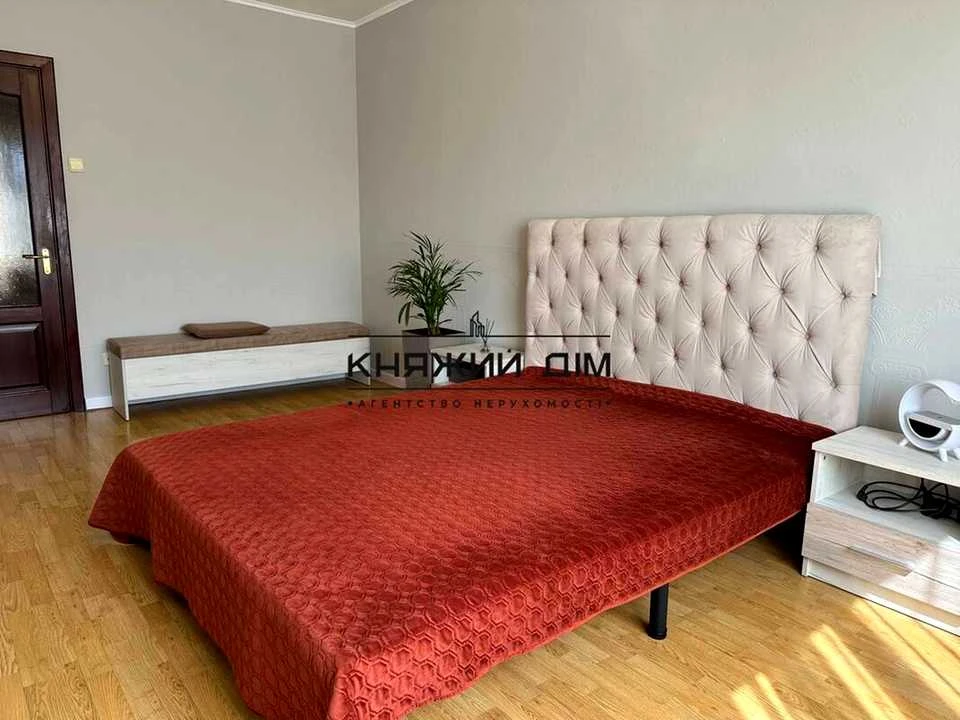 Apartment. Kyiv, Liskivska Street.