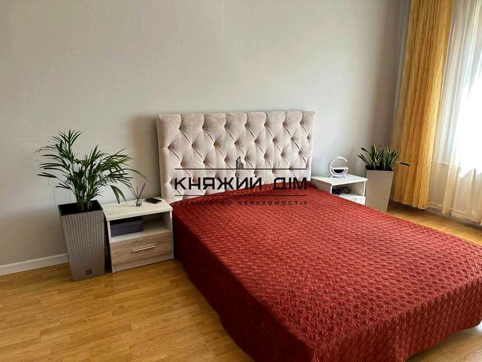 Apartment. Kyiv, Liskivska Street.