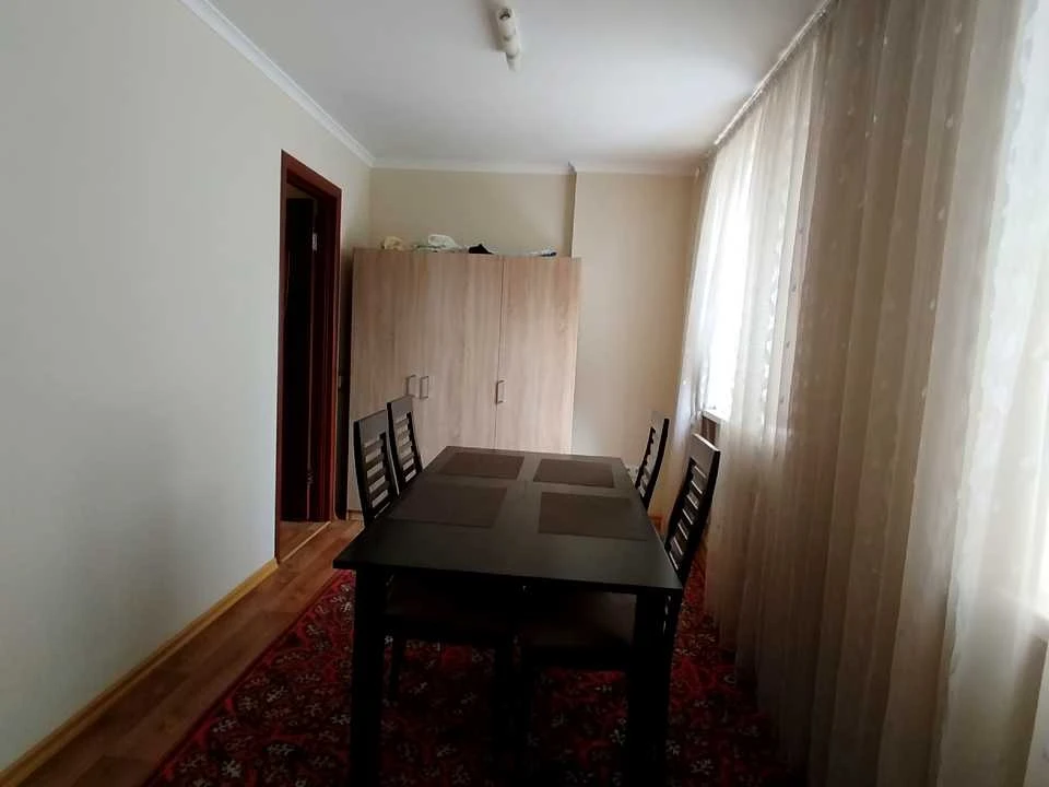 Квартира. Запорожье, Кирпичная ул.