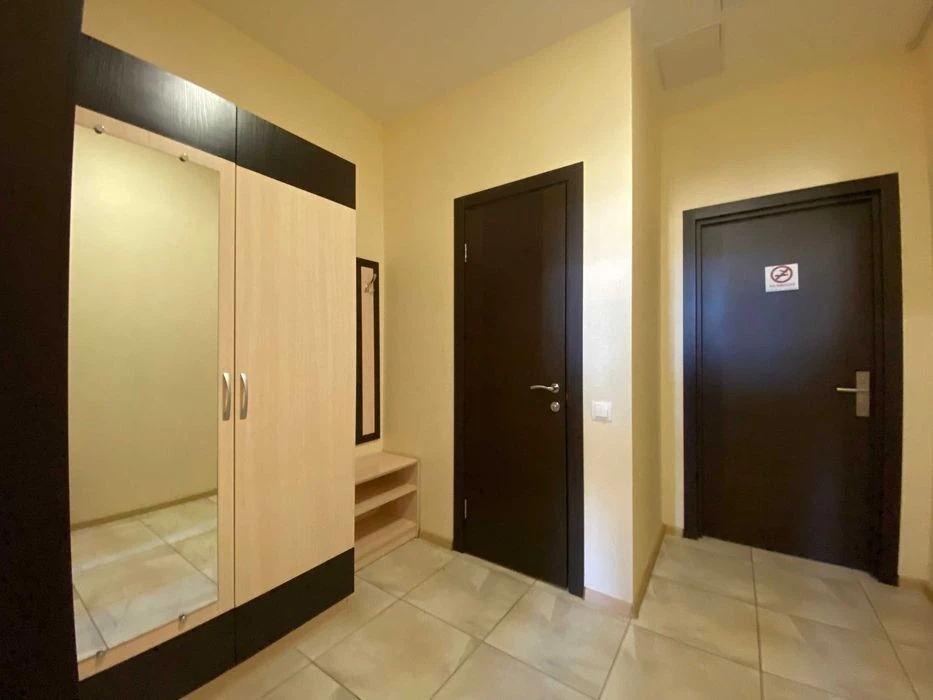 82m², 4th floor, ELEGANT residential complex, Zhylyanska 118, operating mini-hotel. O