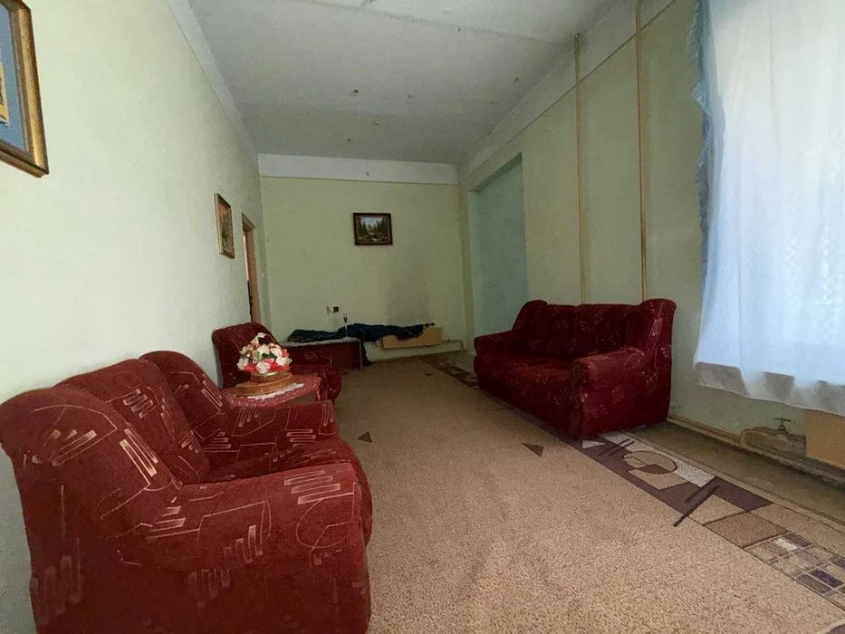 Продажа 3 к. квартиры в центре (пгт.Богородчаны)