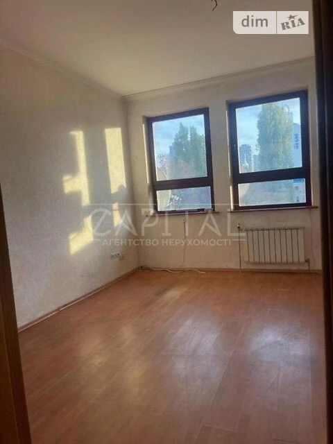 For sale 4-room apartment 83 sq. m. on Shota Rustaveli St. 44 • ID 3