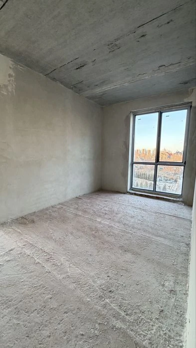 Продаж таунхаусу з приватним виходом до міського озера