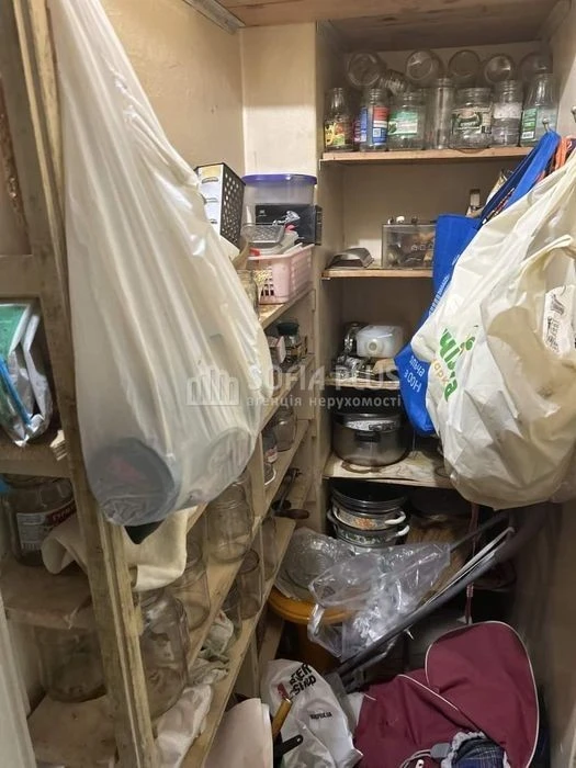 Urgent, without commission! 3 rooms, Windy Mountains 3, inexpensive