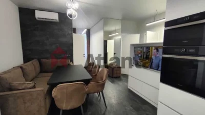 Продам 2-комн. квартиру с кухней-студией в Сданном ЖК Акропо