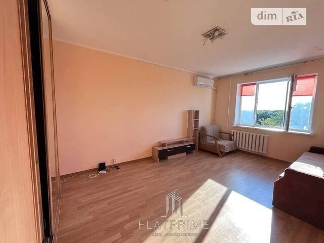 For sale 1-room apartment 37 sq. m. on Teremkivska Street 21 • ID 346