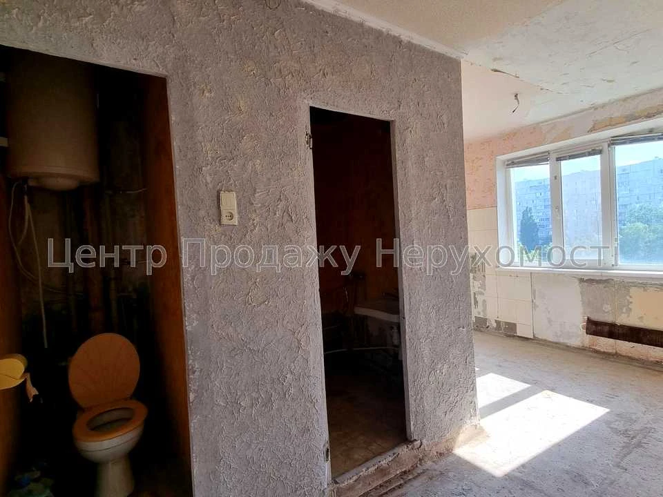 Apartment. Kharkiv, Ludviga Svobody Ave.