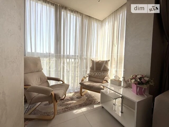 Продаж 2к квартири 85 кв. м на вул. Метрологічна 52 • ID 346