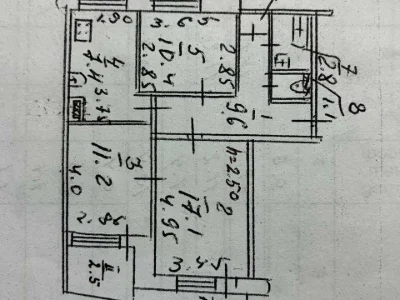 Apartment. Dnipro, Dobrovoltsiv lane.