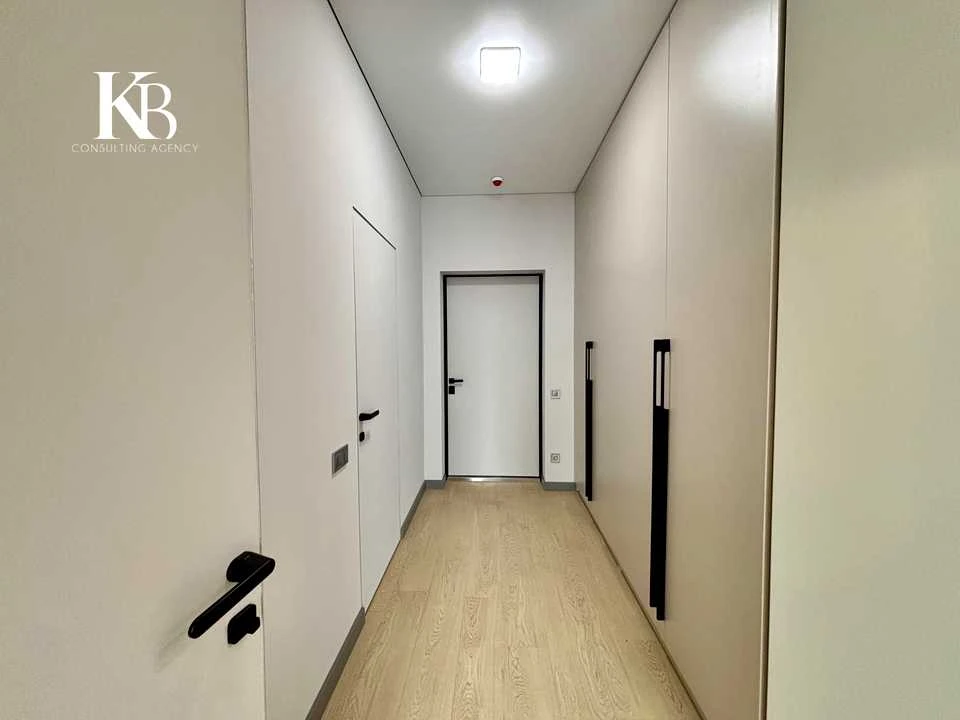 Apartment. Dnipro, Naberezhna Peremohy st.