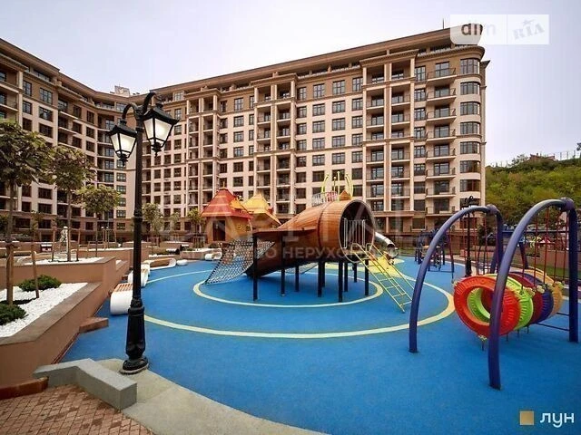 Sale of 3-room apartment 400 sq. m on Mykhayla Boychuk St. 17 • ID