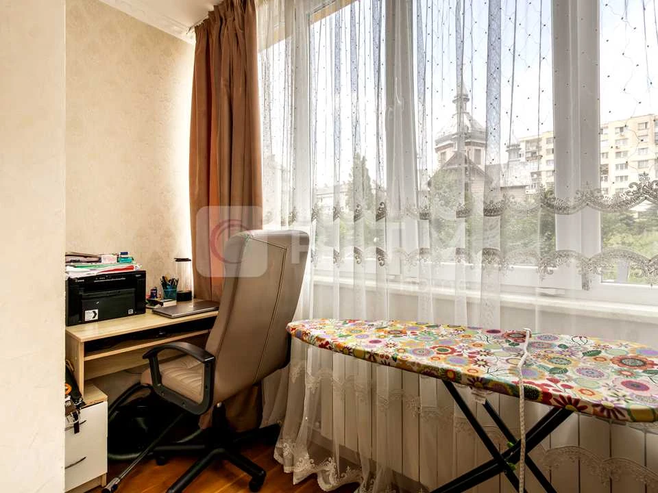 Apartment. Ivano-Frankivsk, Pasichna St.