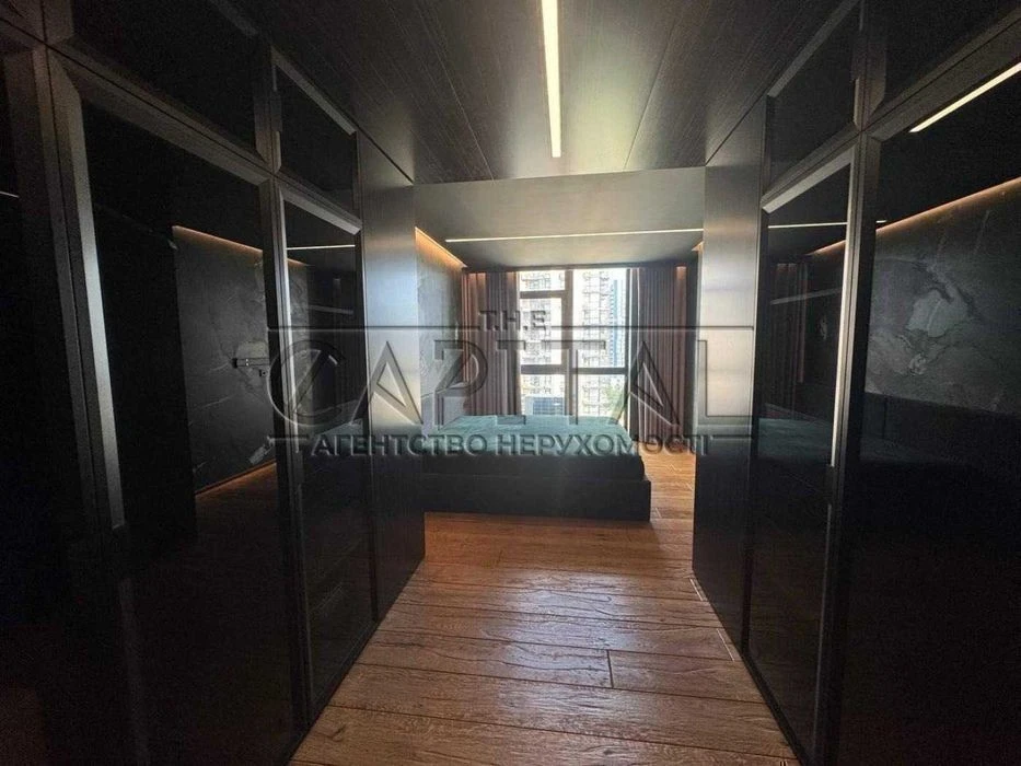 For sale / Apartment / 82 m2 / Residential complex French Quarter 2 / Pecher
