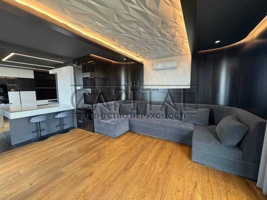 For sale / Apartment / 82 m2 / Residential complex French Quarter 2 / Pecher