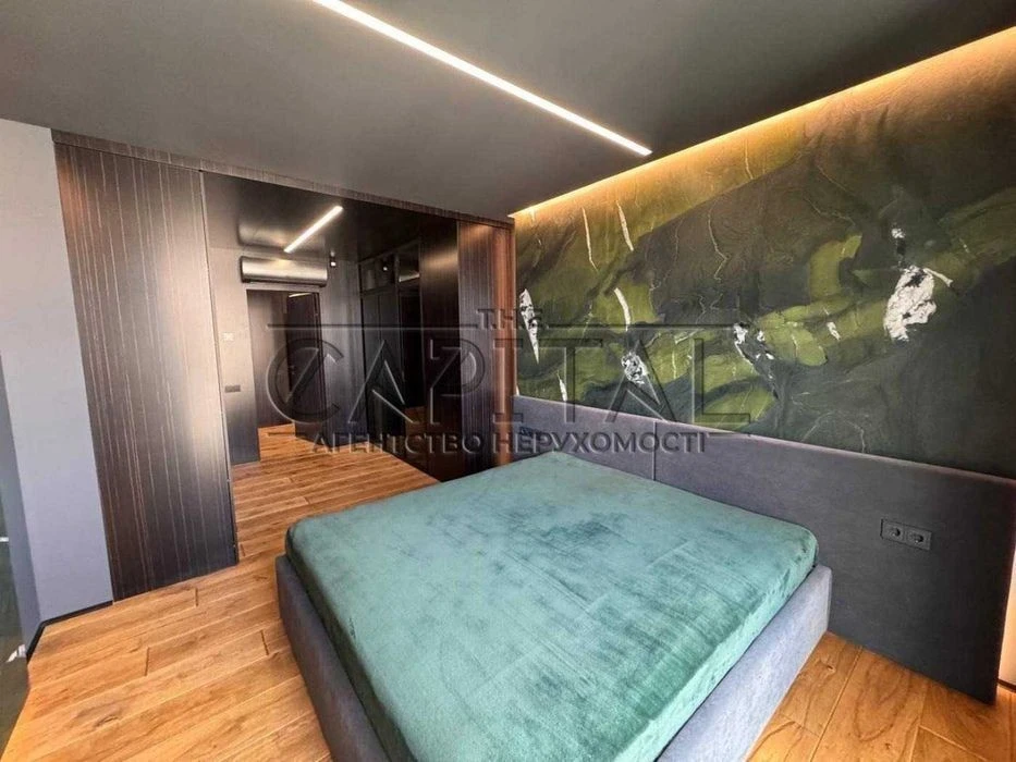 For sale / Apartment / 82 m2 / Residential complex French Quarter 2 / Pecher