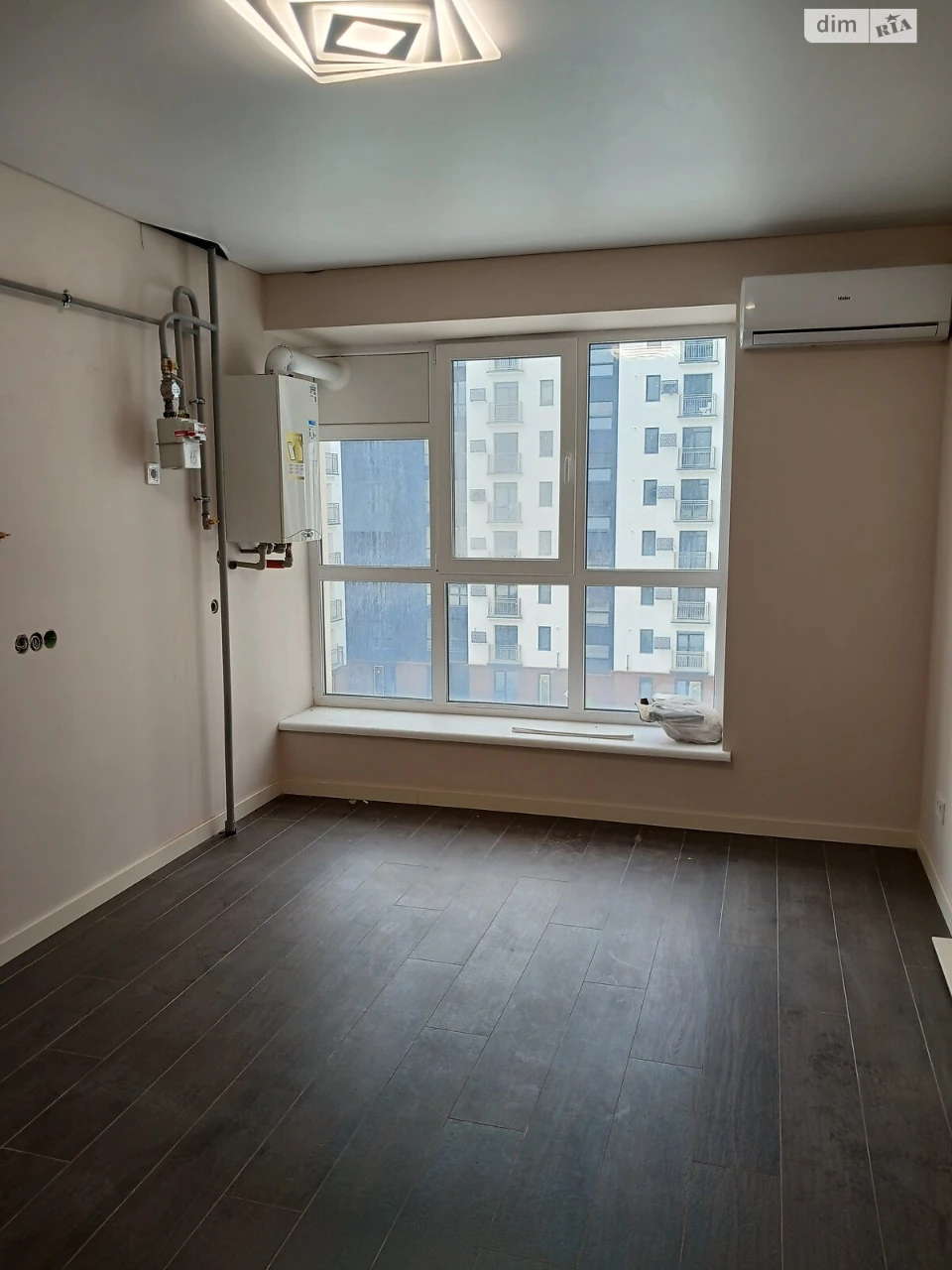 For Sale Apartment Center
