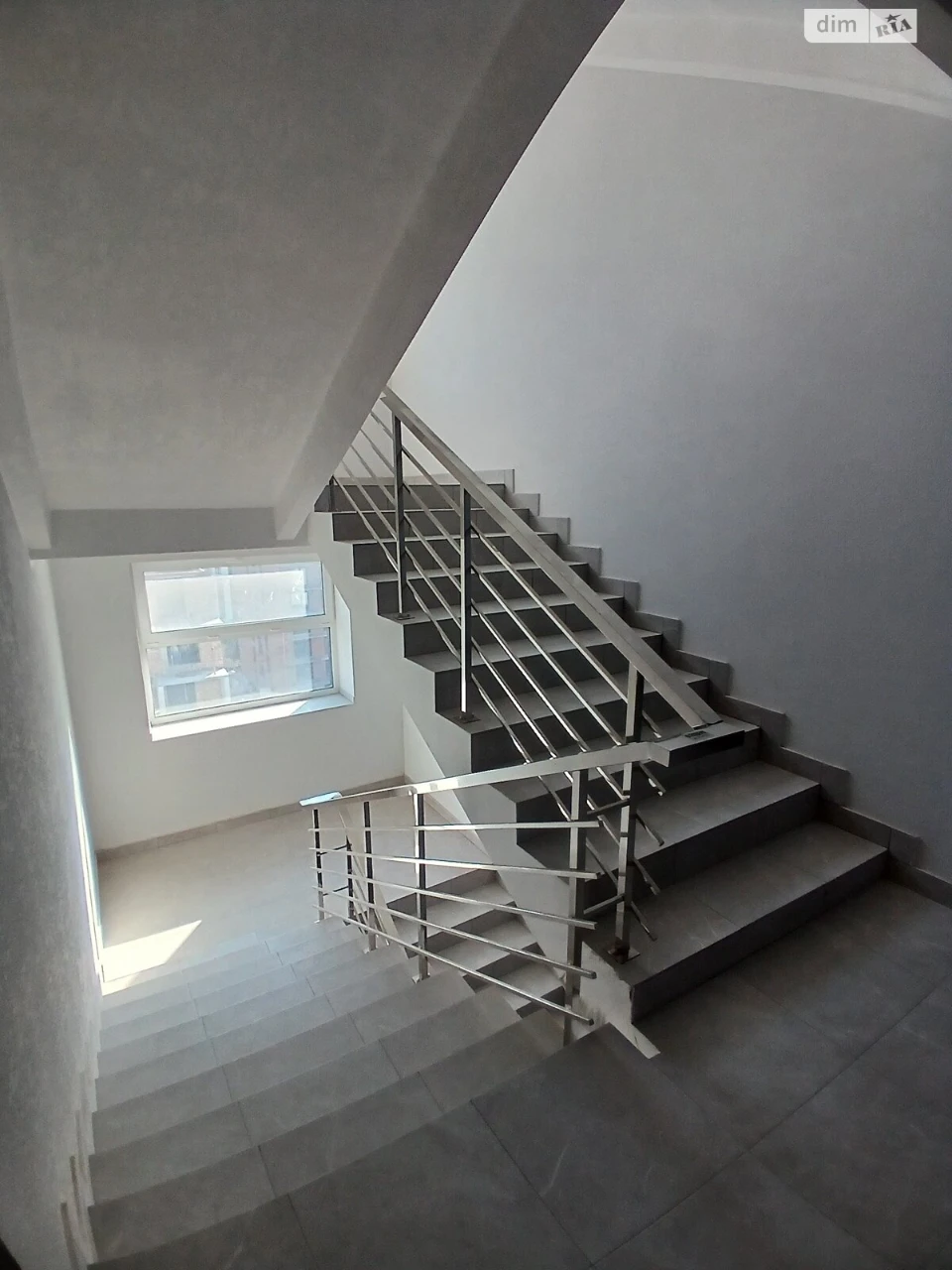 For Sale Apartment Center