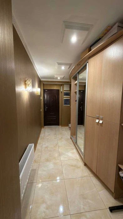 Продам 2-комнатную квартиру с потрясающим видом на море.