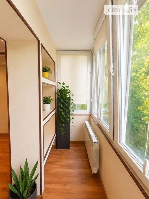 Sale of 3-room apartment 56.7 sq. m. on Entuziastiv Street 19/1 • ID