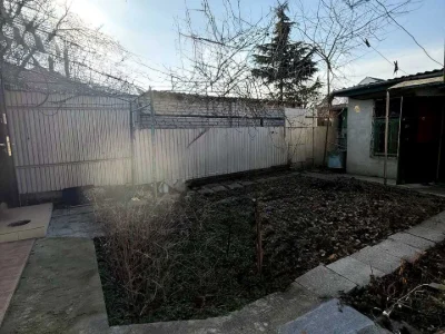 Будинок. Одеса, Довга вул.