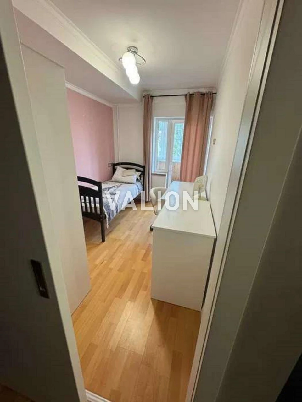 3-room apartment for sale, 12 Hetman Kyryla Rozumovskogo St.