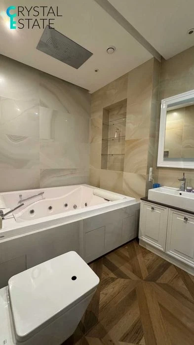 Продам 3-к квартиру в ЖК Ланжерон, терраса, вид на море