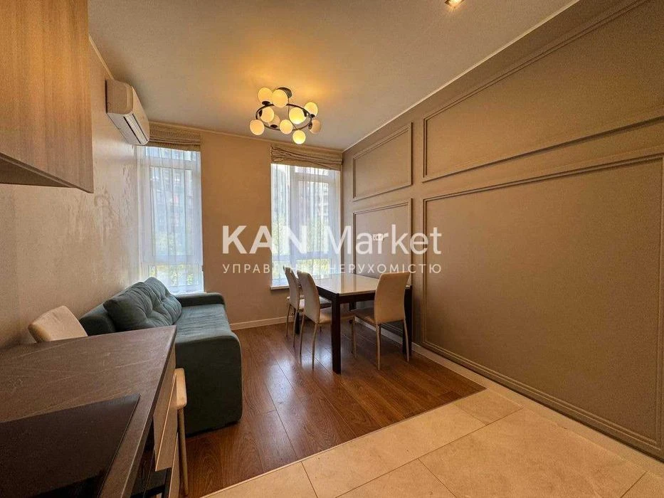 Sale of a 1-room apartment with renovation in the Respublika residential complex