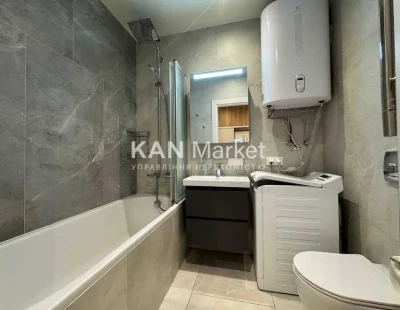 Sale of a 1-room apartment with renovation in the Respublika residential complex