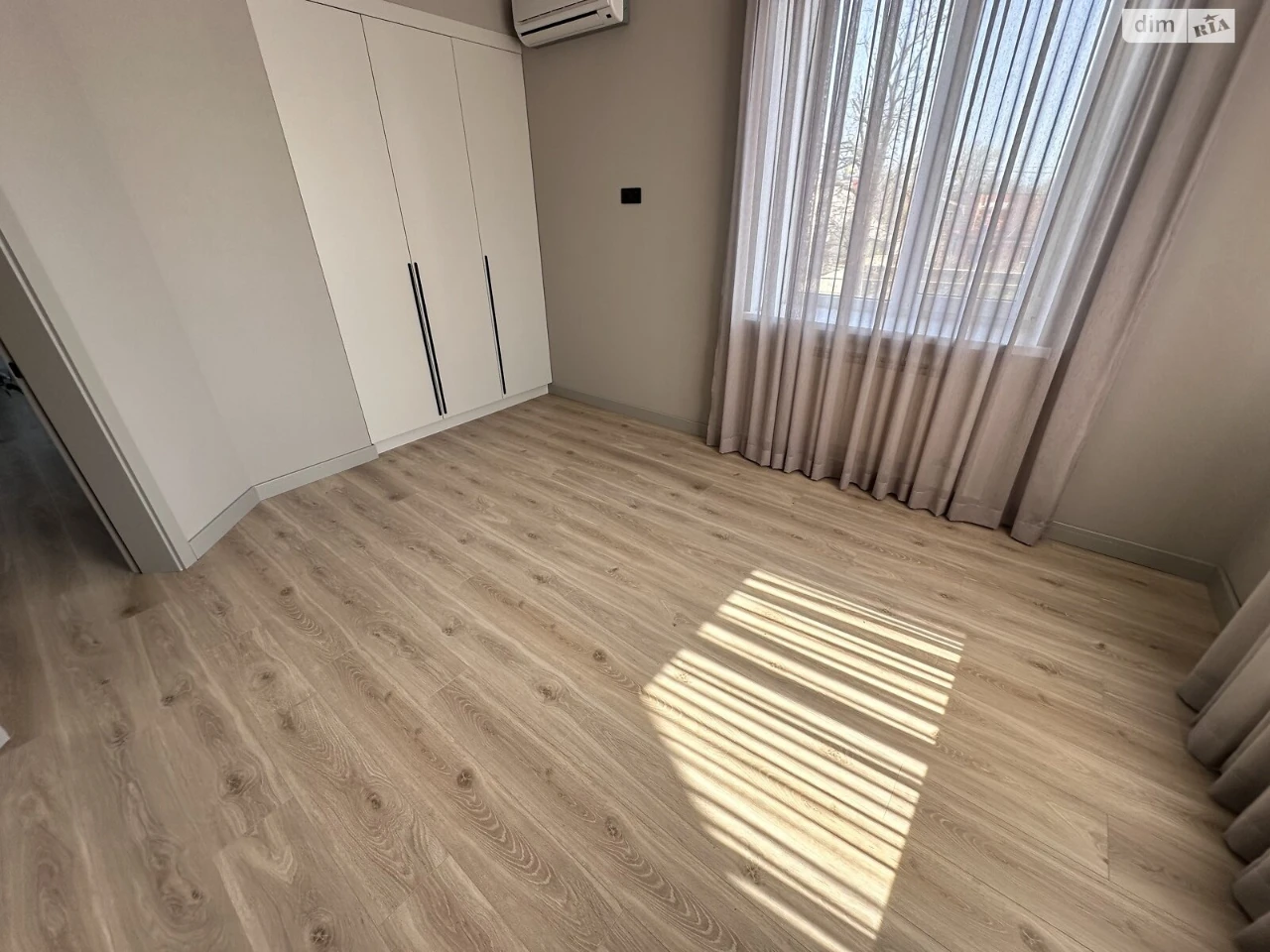 House for sale Velykyi Fontan