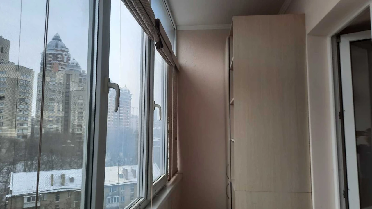 2-room apartment for sale 68 m², Pecherskyi Uzviz, 8