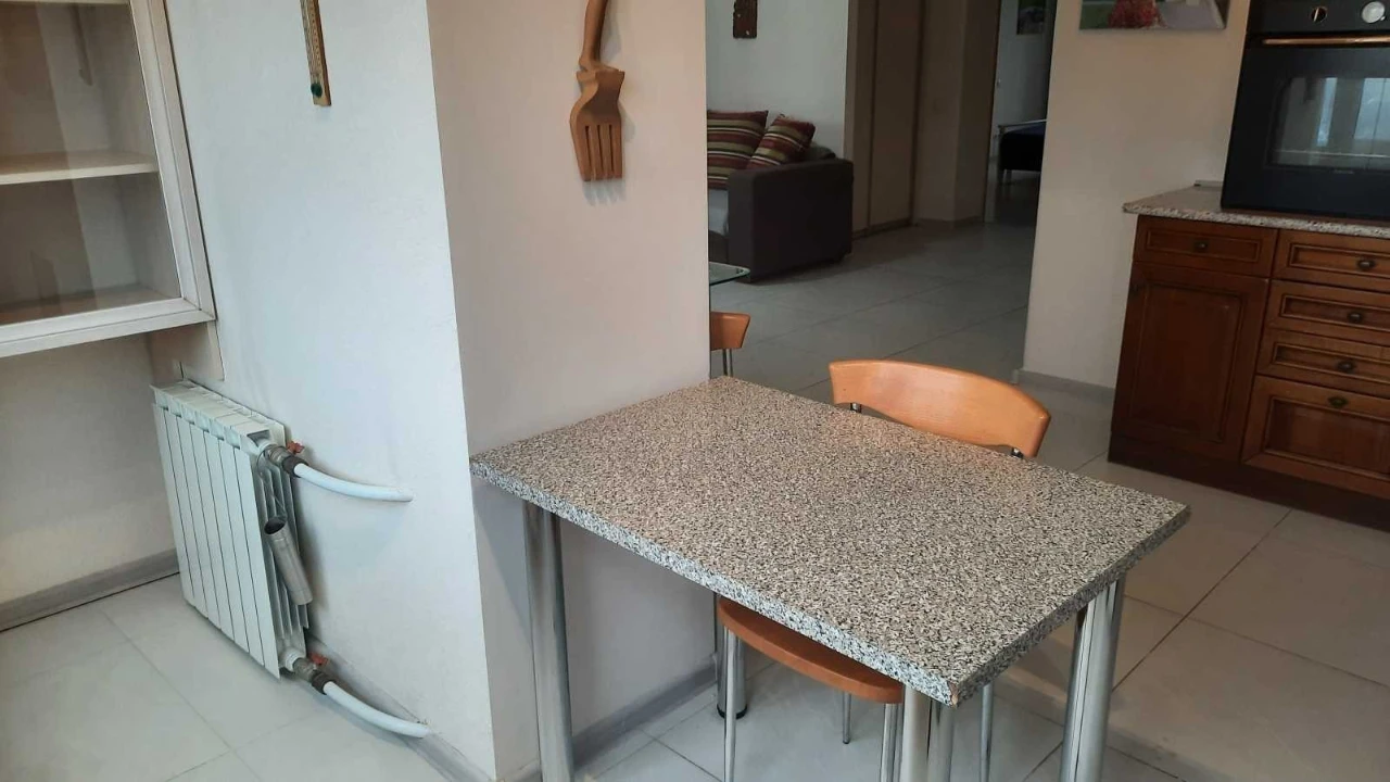 2-room apartment for sale 68 m², Pecherskyi Uzviz, 8
